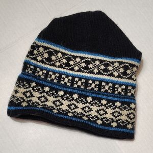 Top Notch Knits Wool Beanie in Black, Blue & Cream